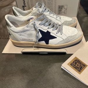 Golden Goose Women’s Ball Star Size 38 - Navy blue star